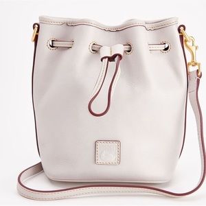 Dooney & Bourke Small Florentine Leather Drawstring Bag in Ecru Grey NEW
